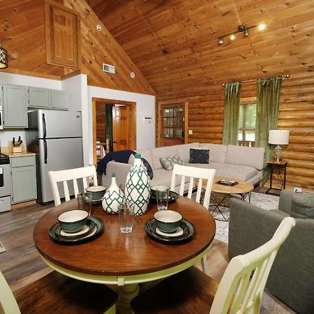 גטלינבורג Grove Creek Cabin מראה חיצוני תמונה